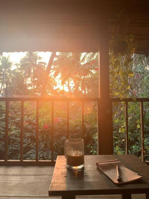 The Sunset Chalet Anjuna Ngoại thất bức ảnh